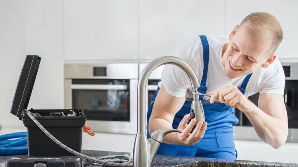 תיקון ברז דולף
